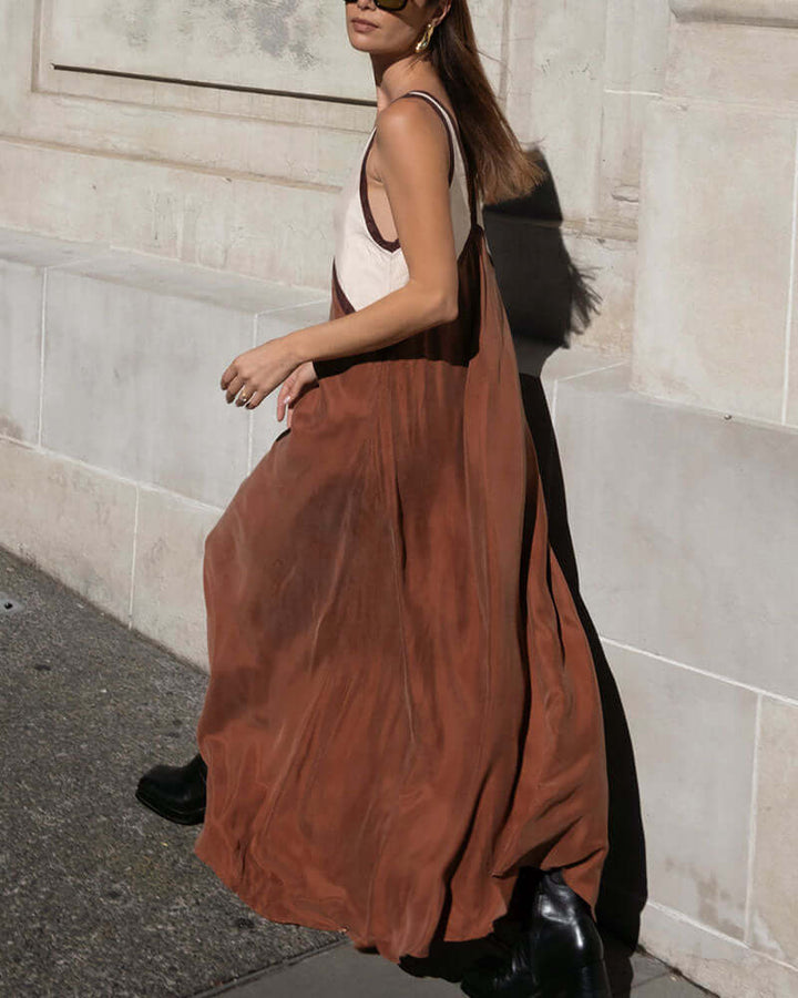 Keeley - V-Neck Contrasting Color Dress