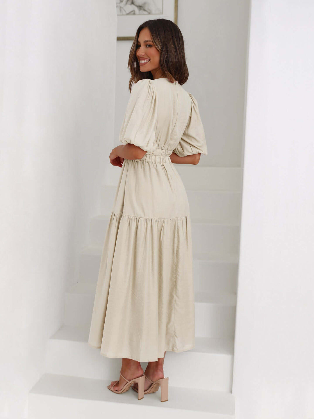 Elara - Dress with Puff Sleeves