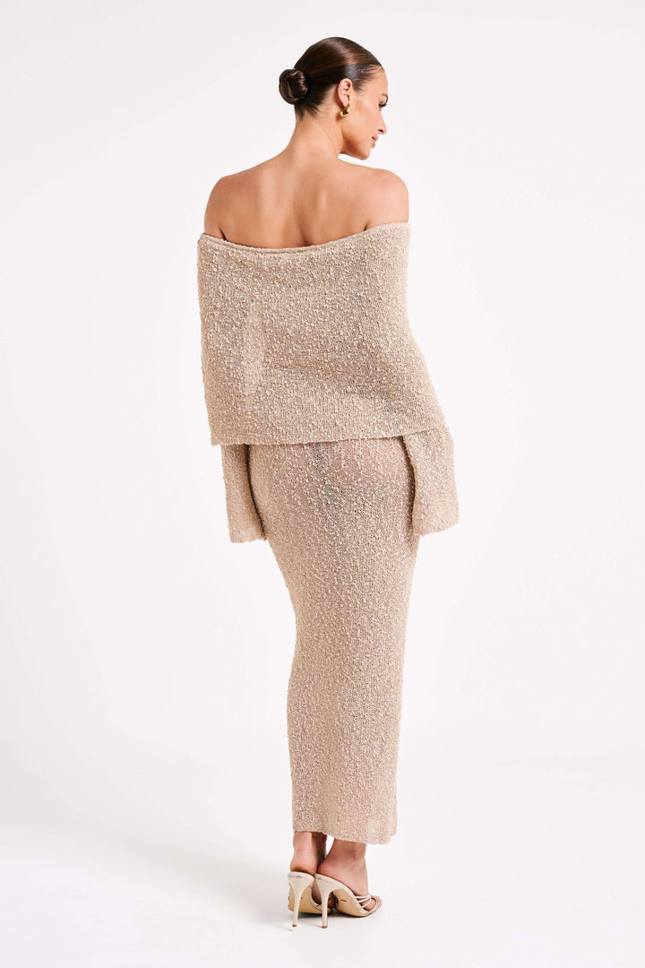 Samara - Elegant Maxi Dress